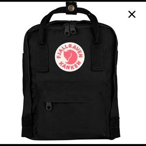 Fjallraven Mini Kanken Backpack - Black